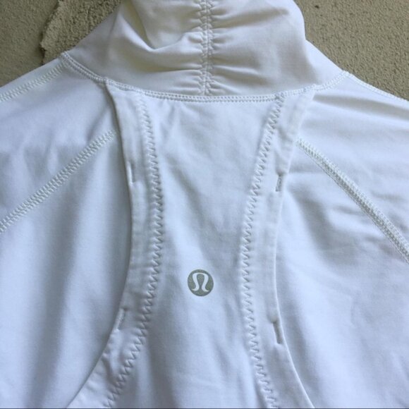 Lululemon Race With Grace 1/2 Zip Size 4 - Picture 8 of 11